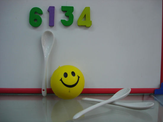 Imagen de CUCHARA CERAMICA BLANCA 3.26